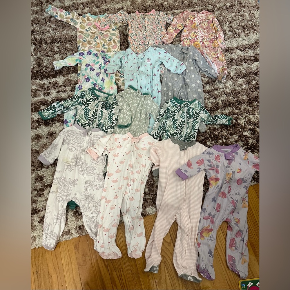 6-9 month zipper sleepers
